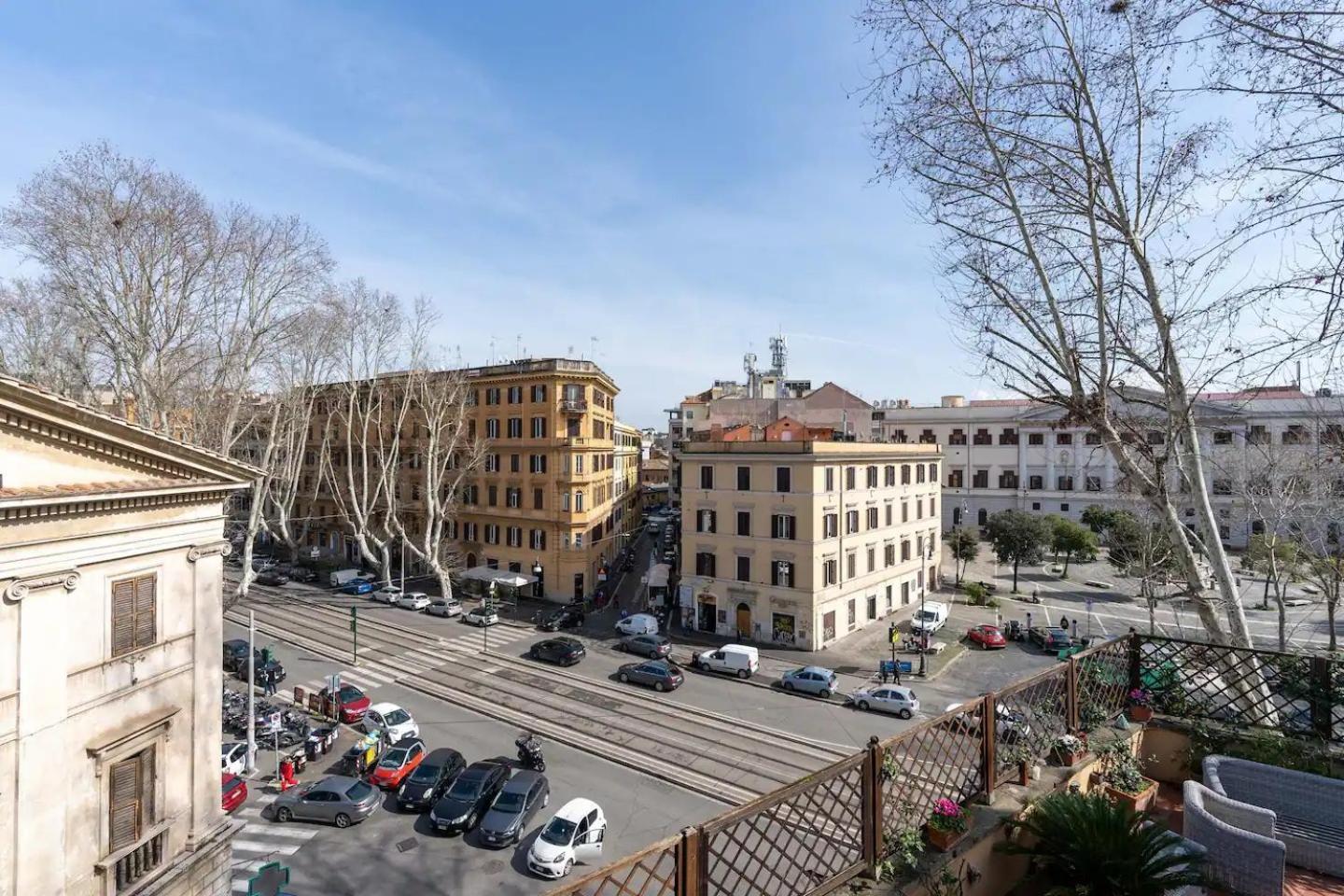 15 Min From Piazza Venezia Skyline Sanctuary In Trastevere ภายนอก รูปภาพ